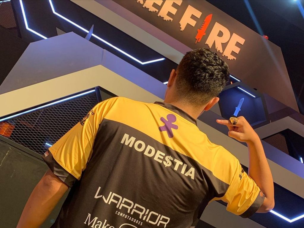 Modéstia Fica no competitivo de free fire