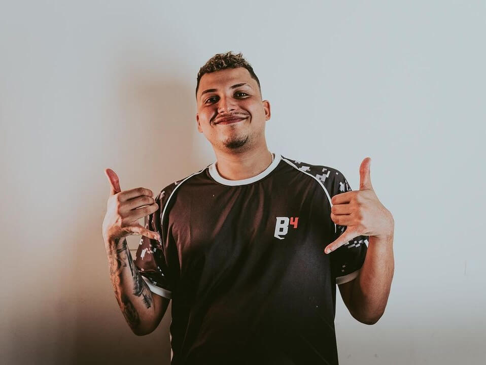 DedeOf Anuncia Saída da B4 1