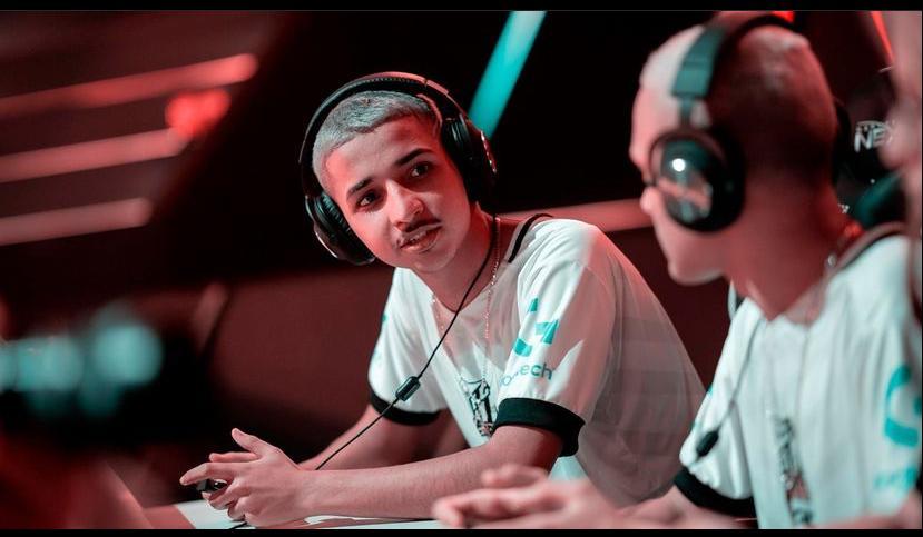 FON ESTÁ NA MIRA DE 2 GIGANTES DA LBFF