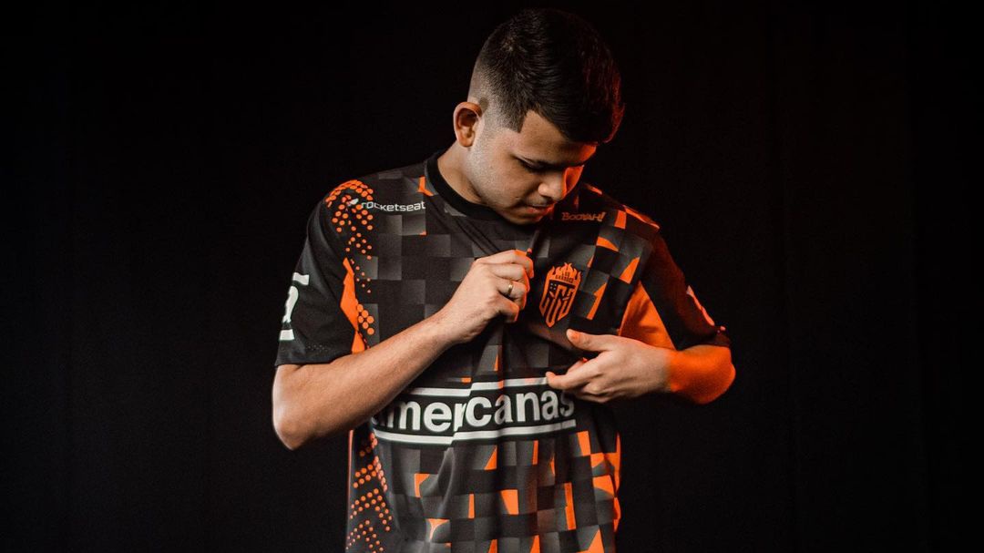 MAMUTE SE DESPEDE DA LOS GRANDES