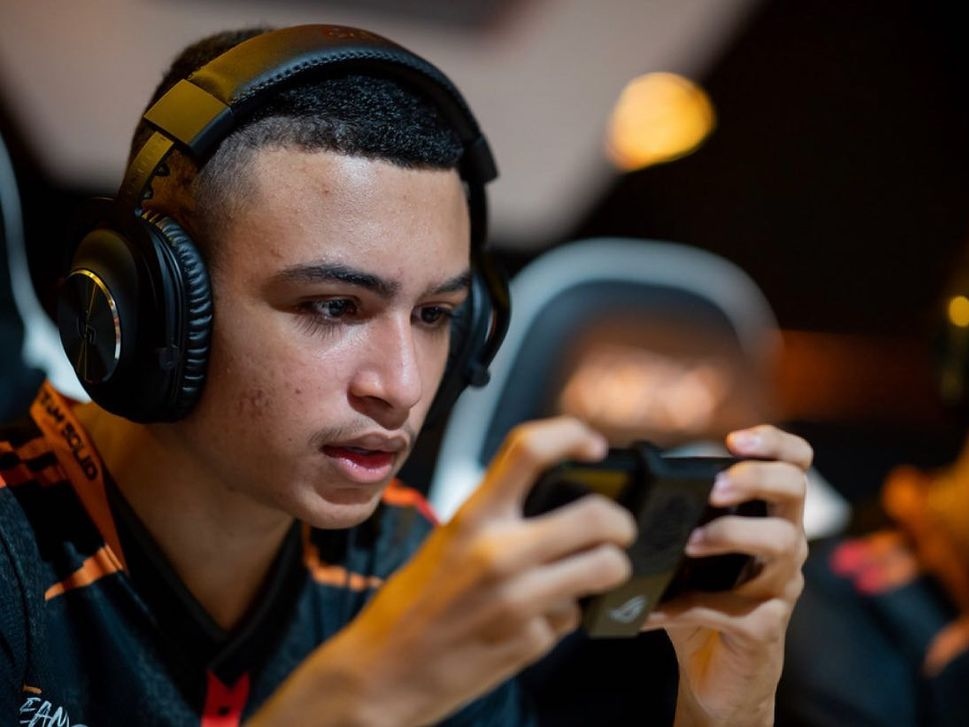 Um dos Destaques da Equipe, VitinXp se Despede da Team Coda Solid, Confira!