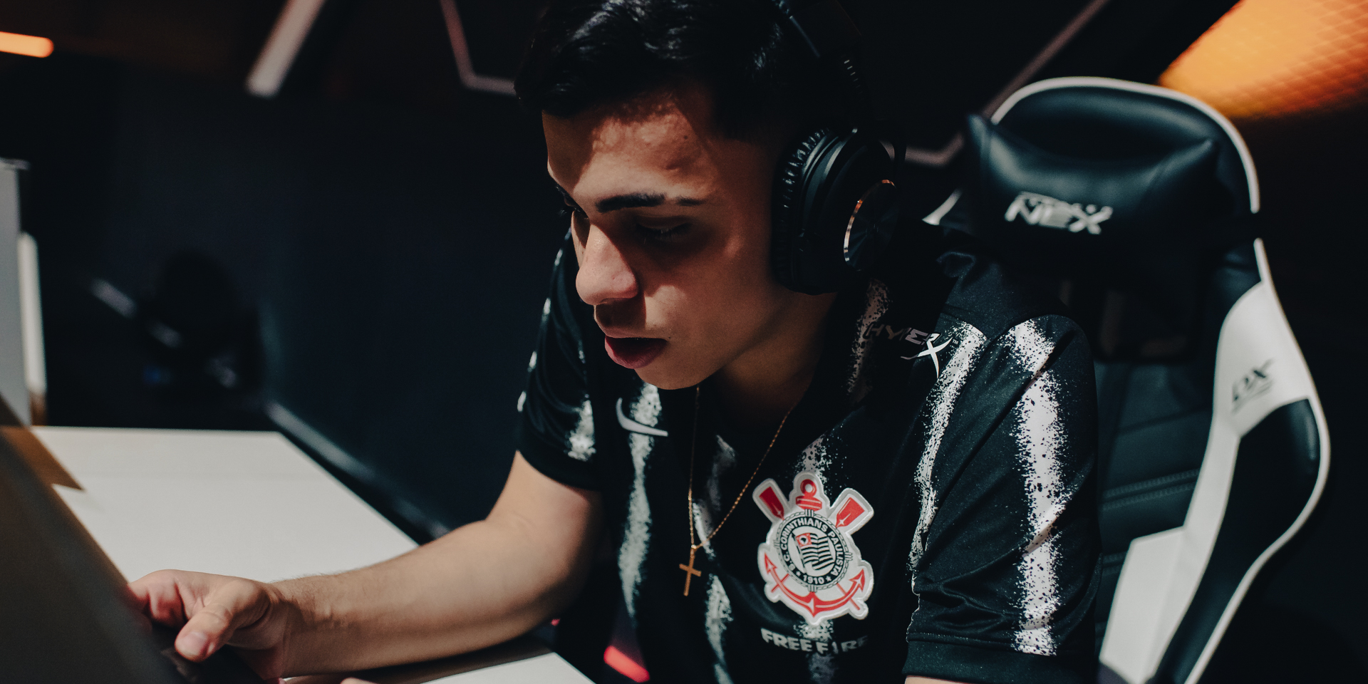 Gelo atuando pelo Corinthians Free Fire