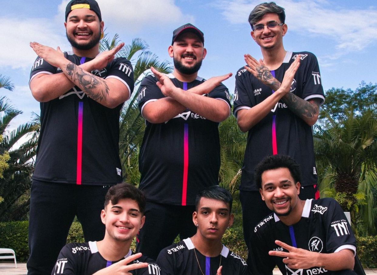 Fluxo estreia na C.O.P.A. FF dando show e termina primeiro dia na liderança 1