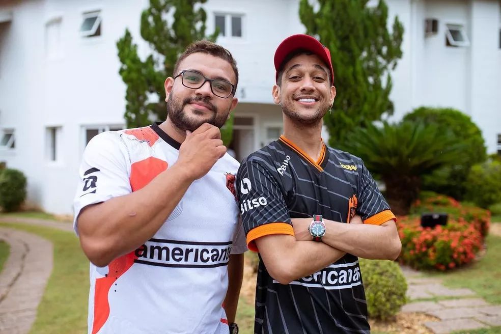 Terron fala sobre a possível saída do Mito e futuro da Dollars