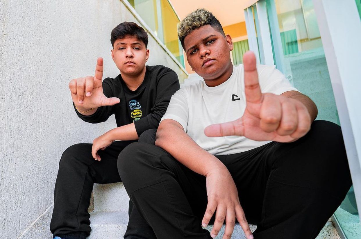 Mito e Leozin recebem efeito LOUD após serem anunciados