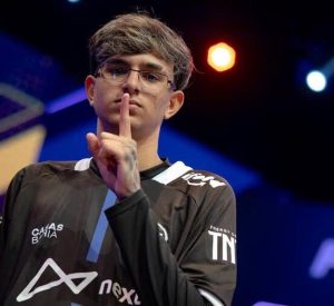 Ousado 9º jogador a alcançar 500 abates na LBFF