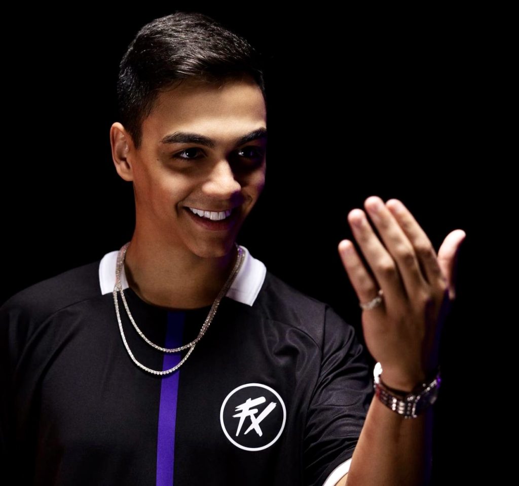 Fluxo anuncia Freitas como seu mais novo influenciador
