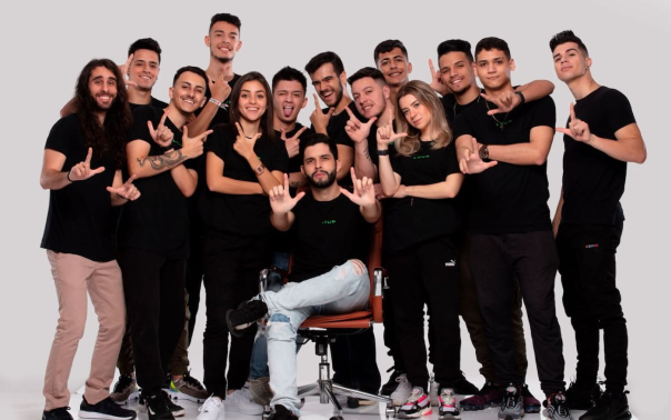 Loud primeira formação