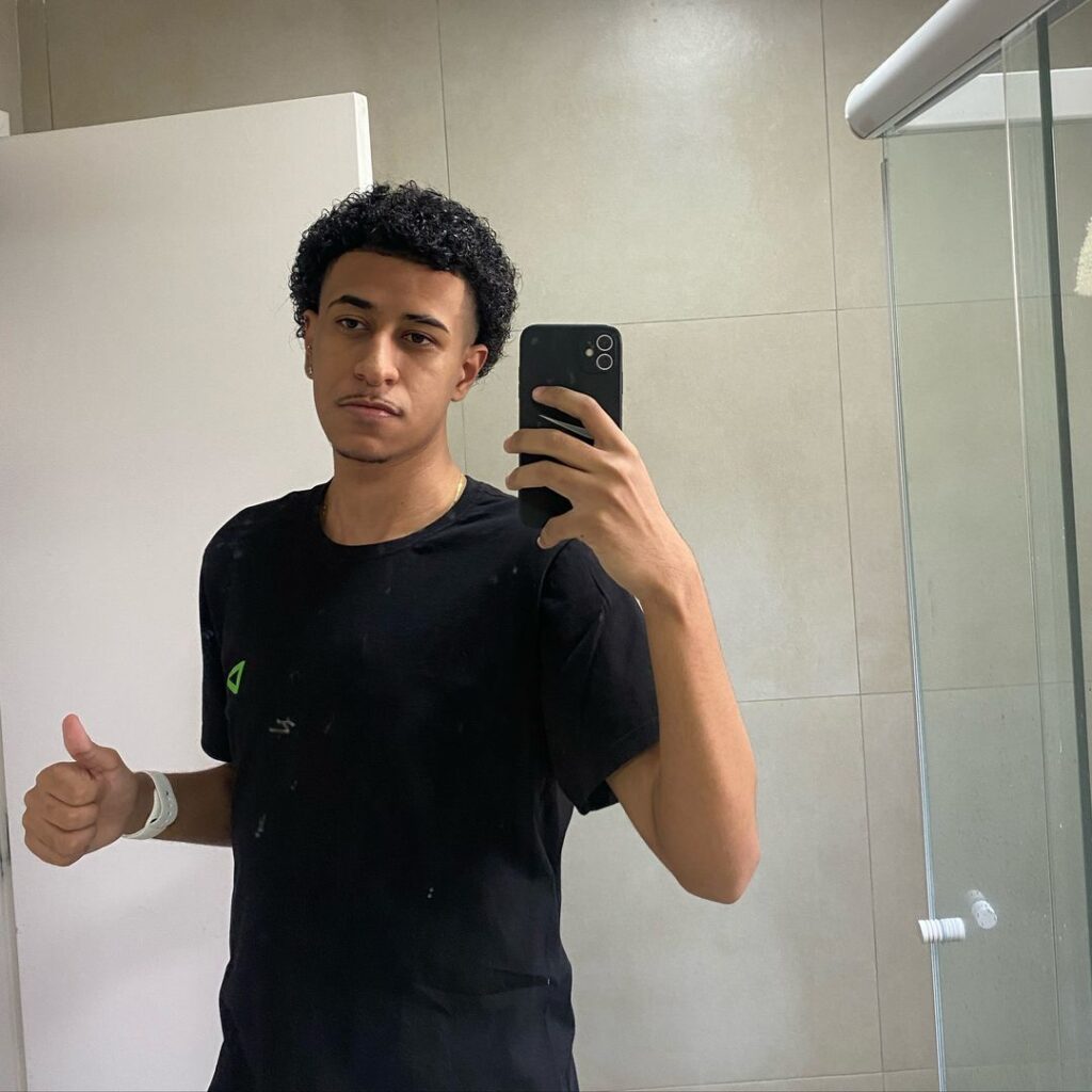 VT COACH NOISE