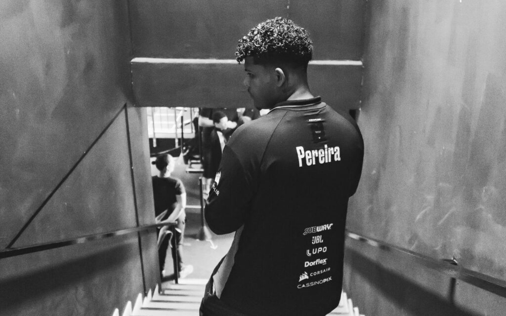 Analista Pereira se despede da Pain Gaming
