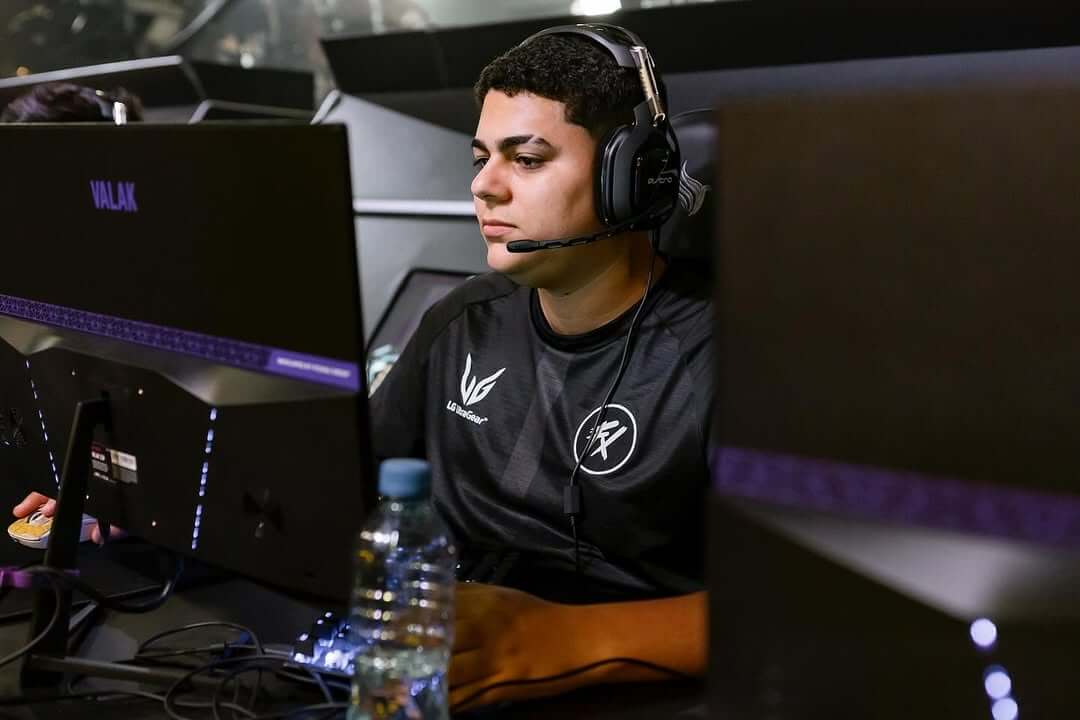 “Trocar contra o Fluxo é um jogo de paciência” dispara JotaV