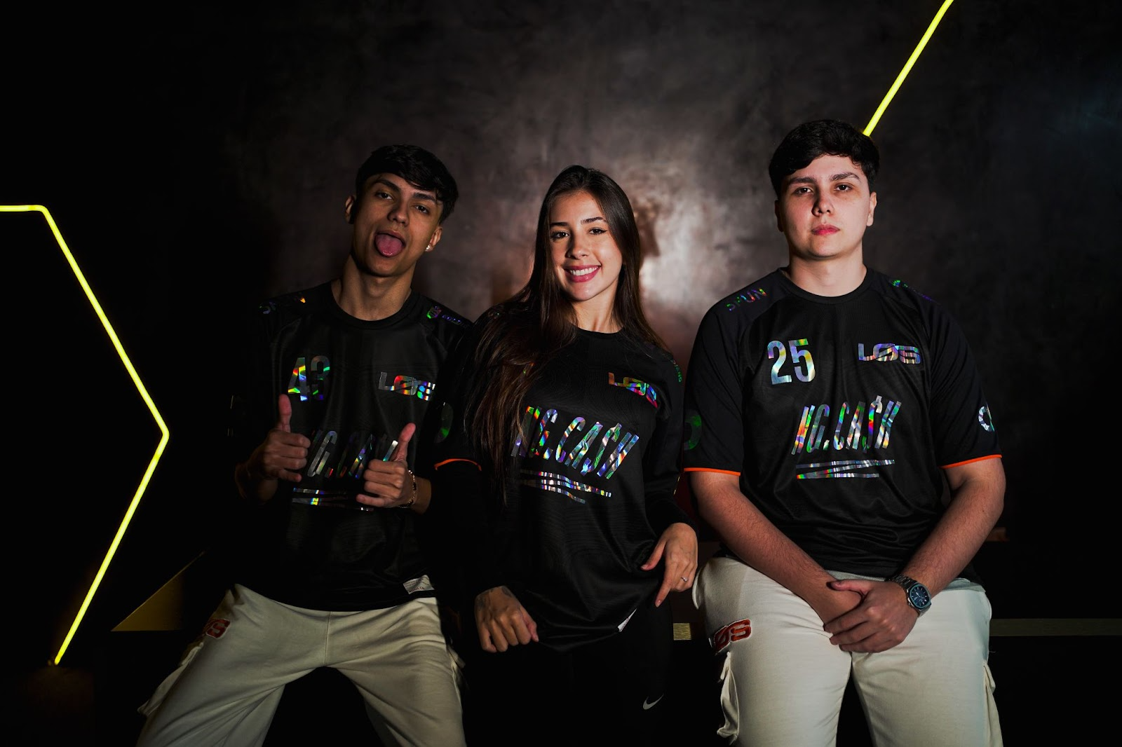 LOS anuncia a contratação de Rekkon e Ligeirin para a equipe de Free Fire Emulador 2